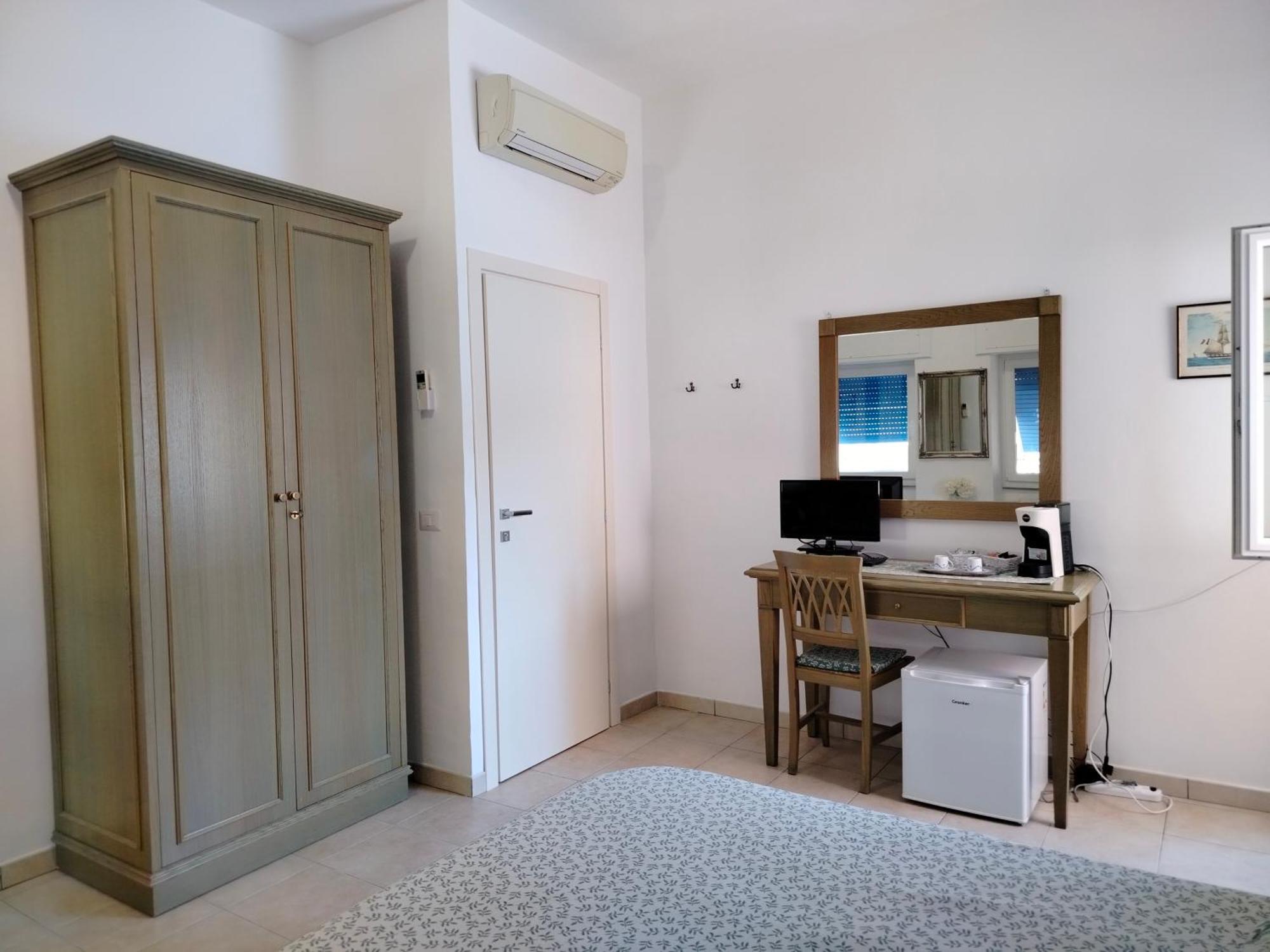 Casa La Marinella Sul Porto Apartment Porto Santo Stefano  Bagian luar foto